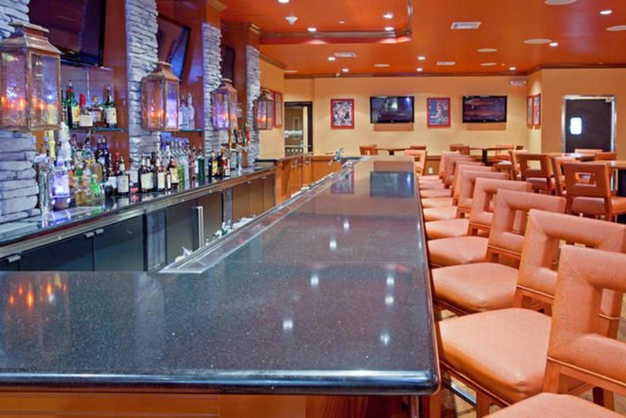 Holiday Inn Hou Energy Corridor Eldridge By Ihg Хьюстон Экстерьер фото